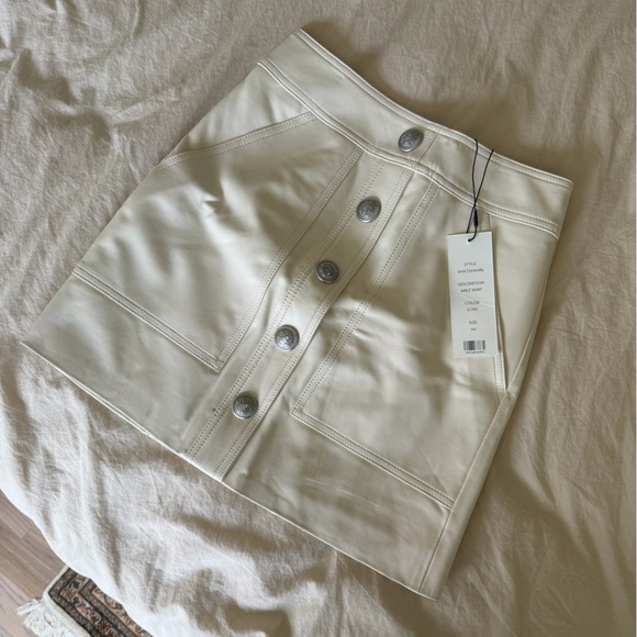 Veronica Beard Dresses & Skirts - Veronica Beard Cream Faux Leather Corset Top with Decorative Buttons